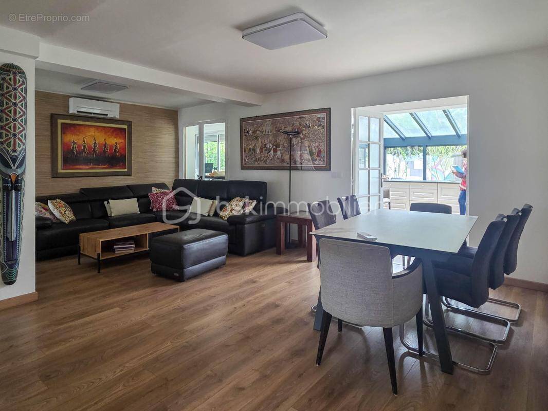 Appartement à BOISSY-SAINT-LEGER