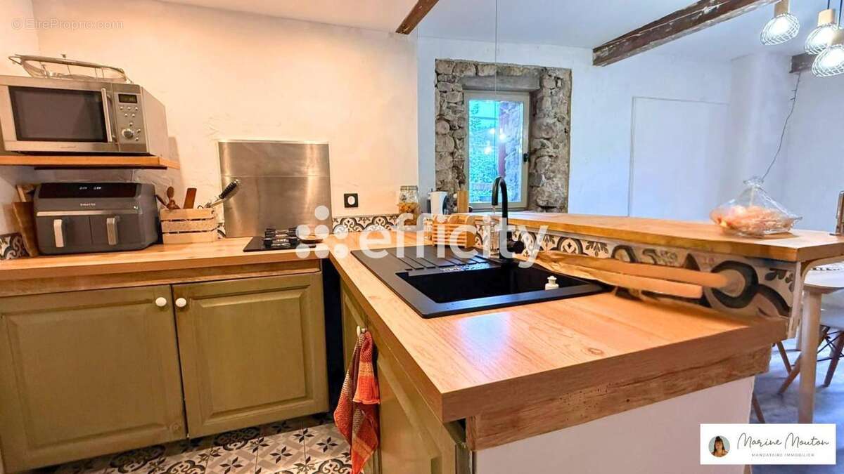 Maison 87 m² à Marcols-Les-Eaux  - photo 6