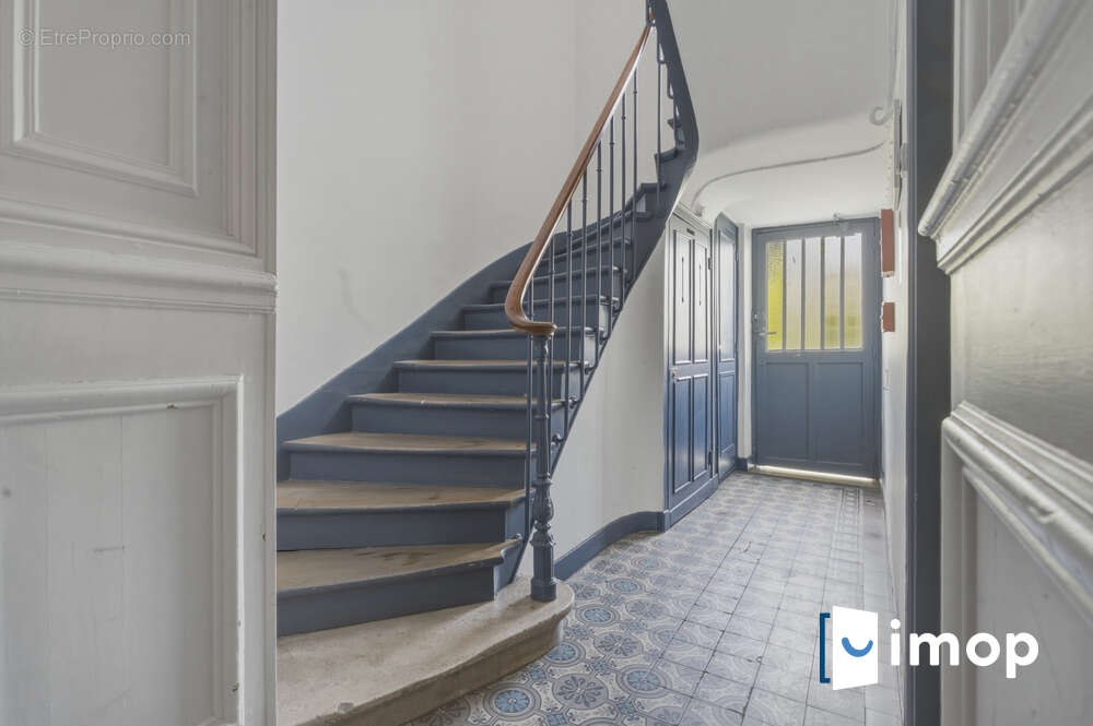 charmant studio traversant de 25 m² en rez-de-jardin Mouzaia / Buttes Chaumont - photo 2