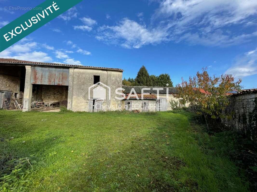 Photo 2 - Maison à MATHA