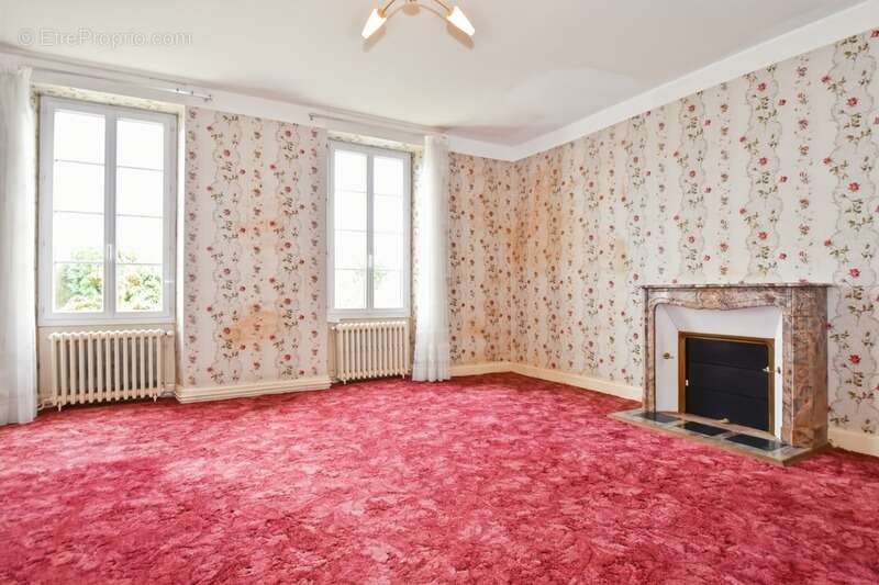 Maison à AIGREFEUILLE-D'AUNIS