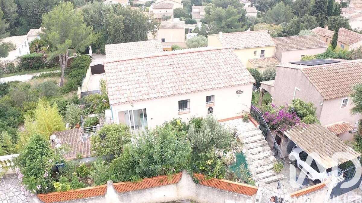 Photo 2 - Maison à SIX-FOURS-LES-PLAGES