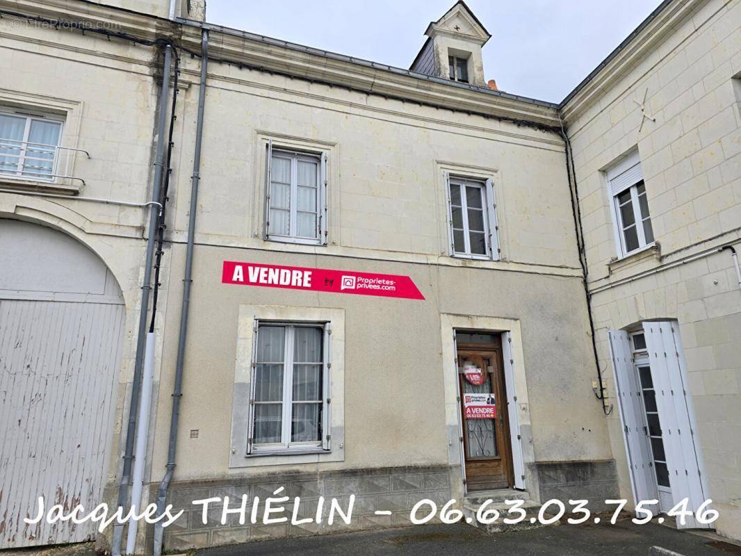 Maison à VERNANTES