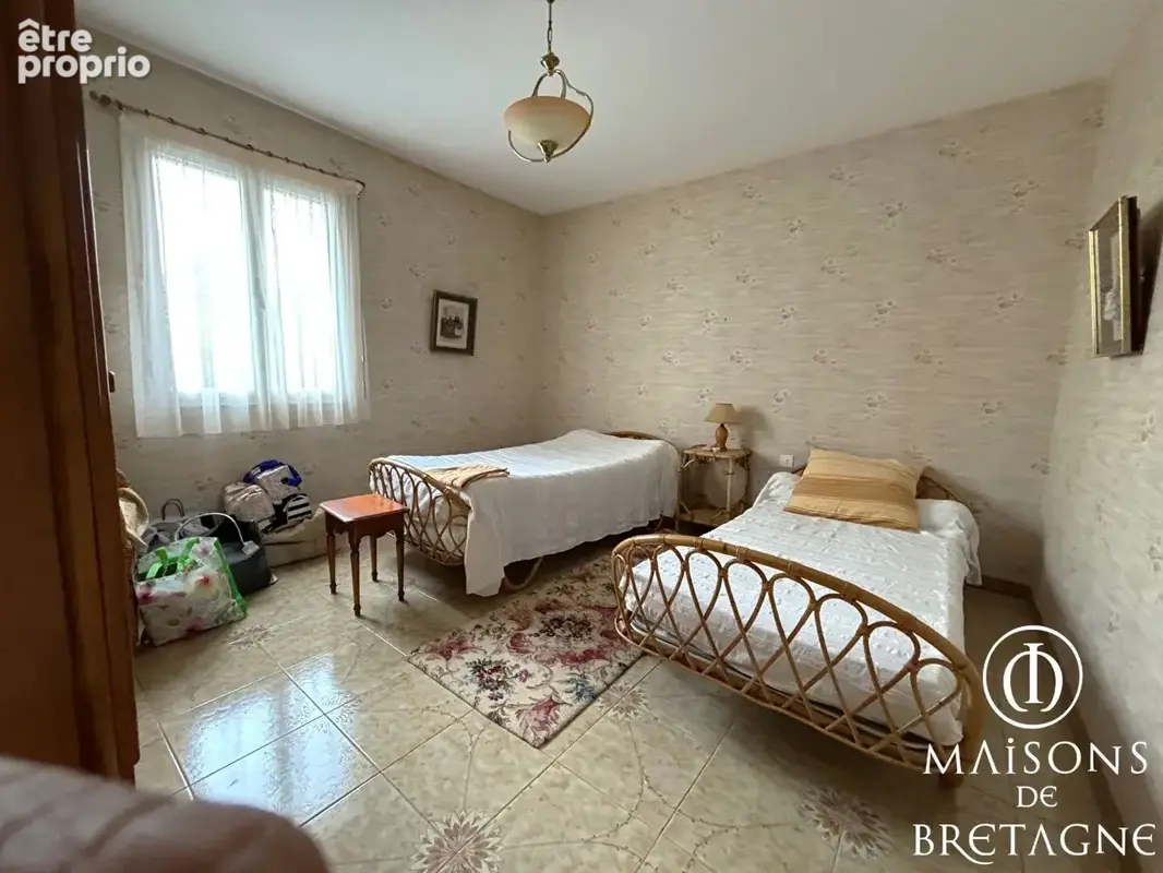 Scaër, maison 6 pièces avec vie de plain-pied - photo 11