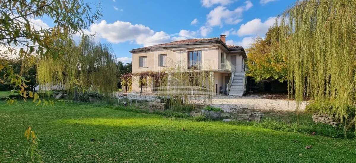 Maison 210 m² à Sorgues  - photo 2