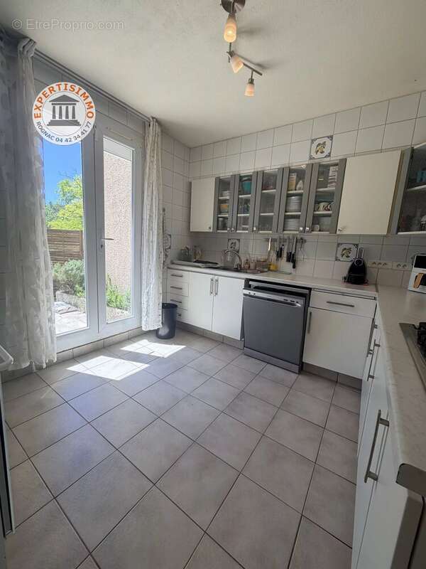 Maison à ROGNAC