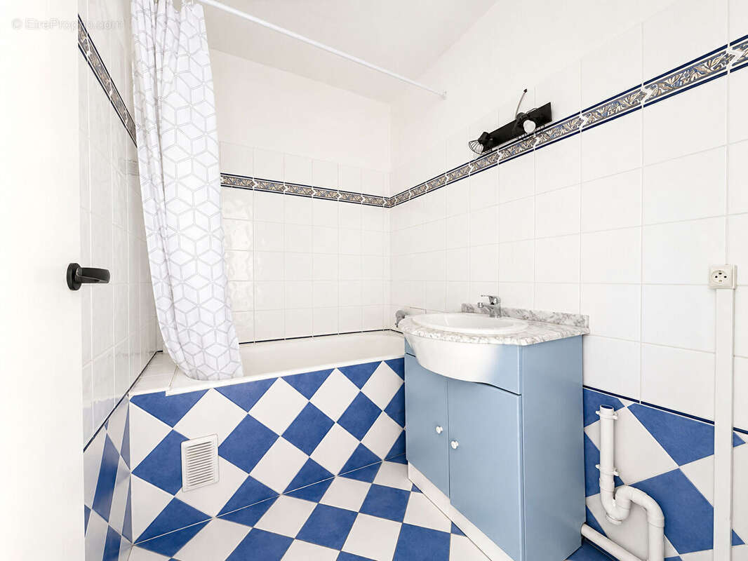 Appartement Pau 2 pièce(s) 49.54 m2 - balcon et vue sur les Pyrénées - photo 5