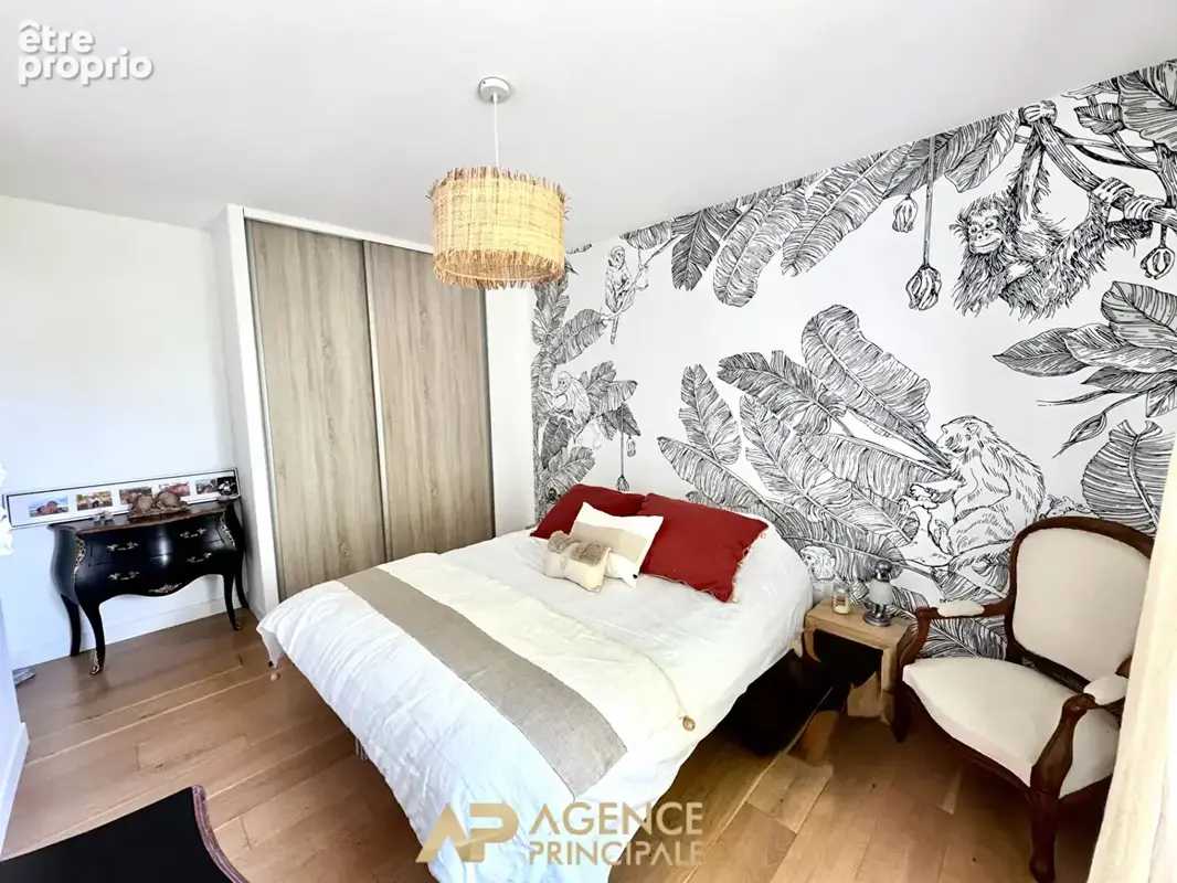 Appartement - Type 3 - 2 chambres - La Rochelle secteur Médiathèque (Ville en Bois) - photo 8