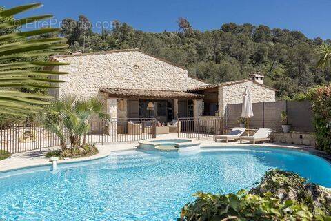 Maison à LA COLLE-SUR-LOUP