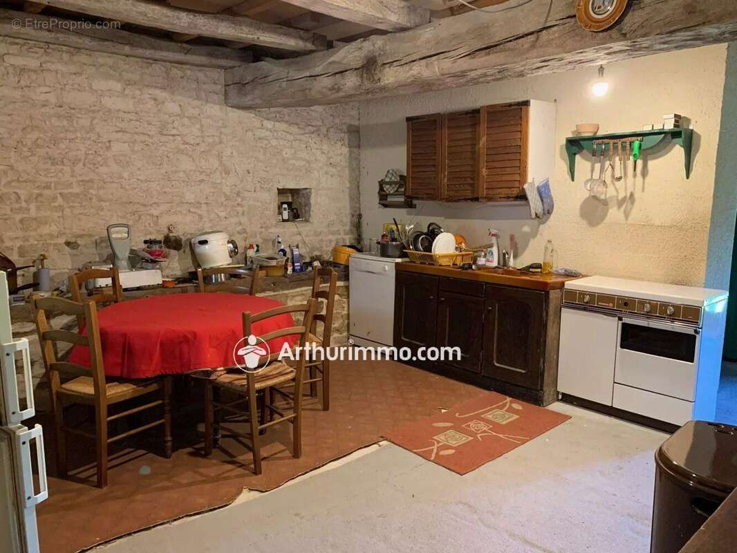 Maison à CHIZE