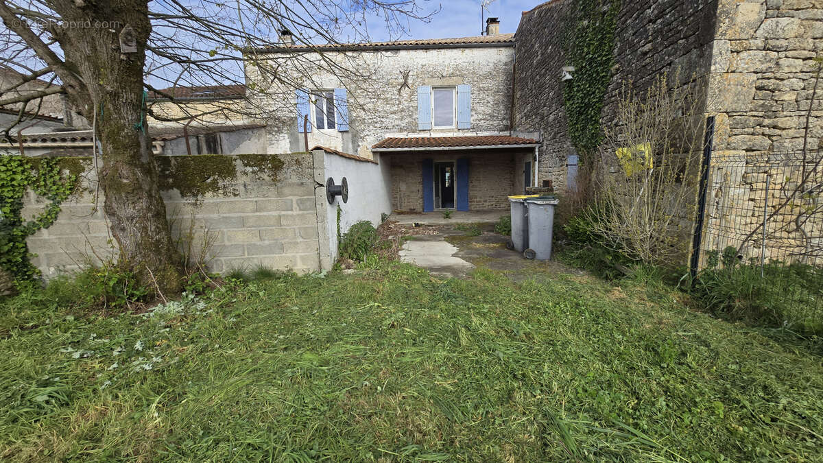 Maison à ARDILLIERES