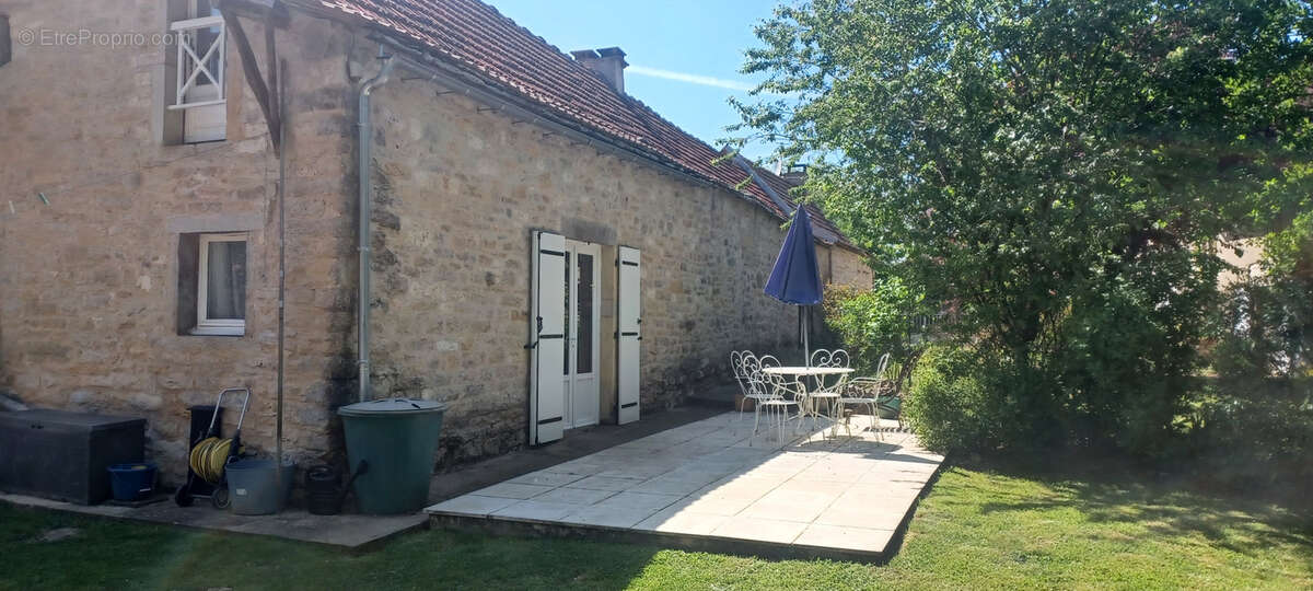 Maison à SAINT-PROJET