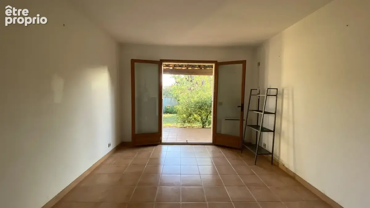 À vendre maison T4 4 faces avec garage et jardin arboré piscinable à Villedaigne - photo 12