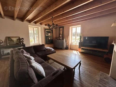 Maison à SAINT-POMPAIN