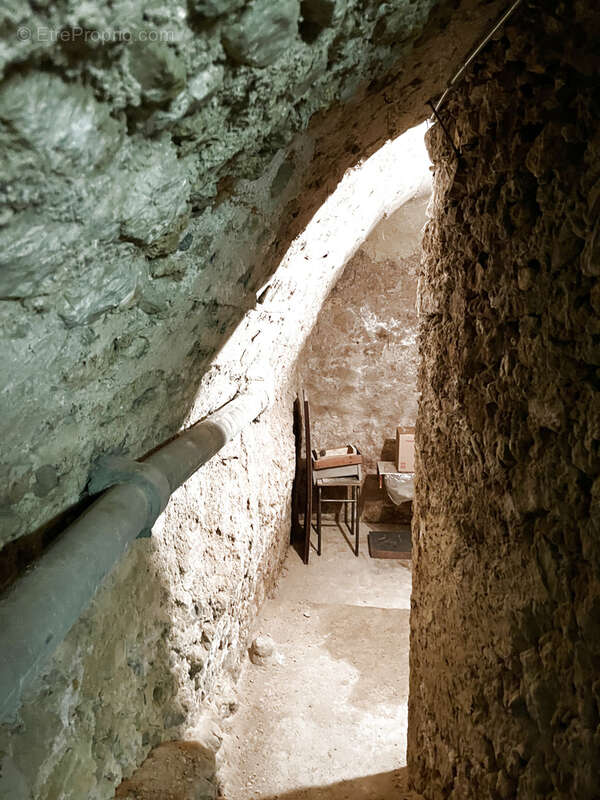 Appartement à VILLECROZE