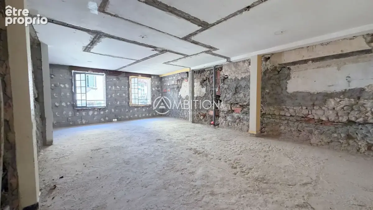 FREJUS CENTRE HISTORIQUE ? Ensemble immobilier à réhabiliter - photo 2