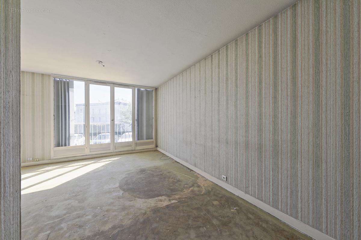 Appartement à LE PLESSIS-TREVISE