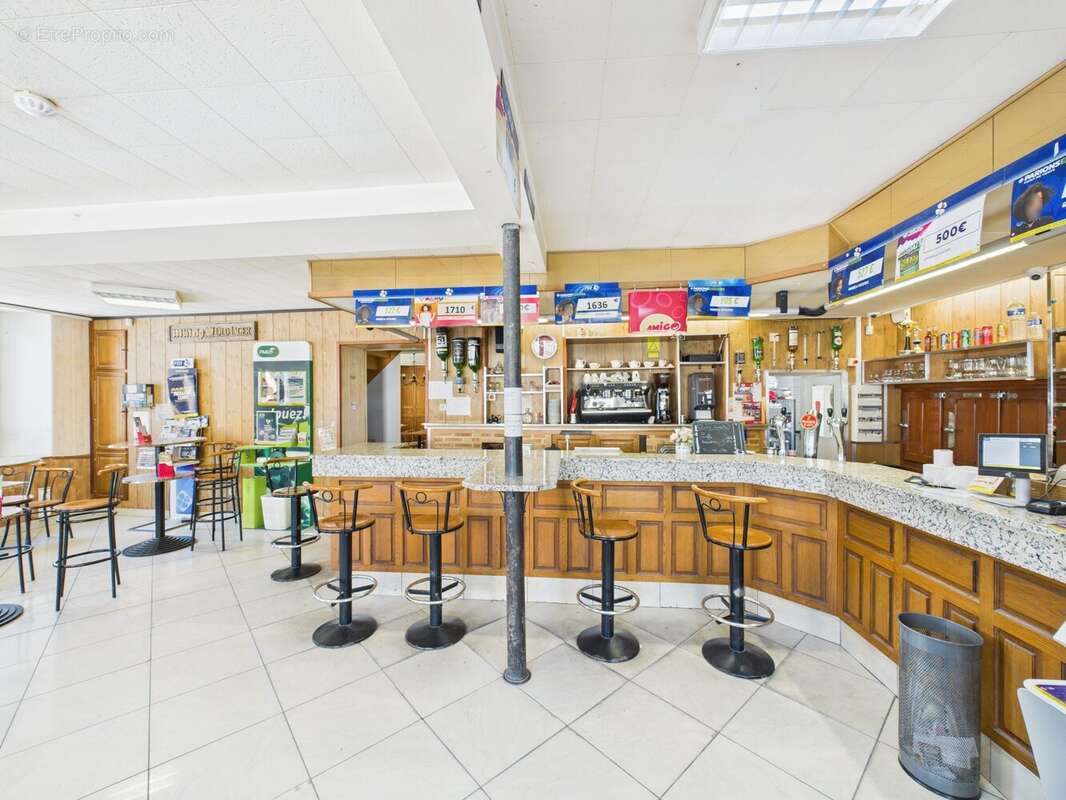 Autre à MARIGNY-LE-CHATEL