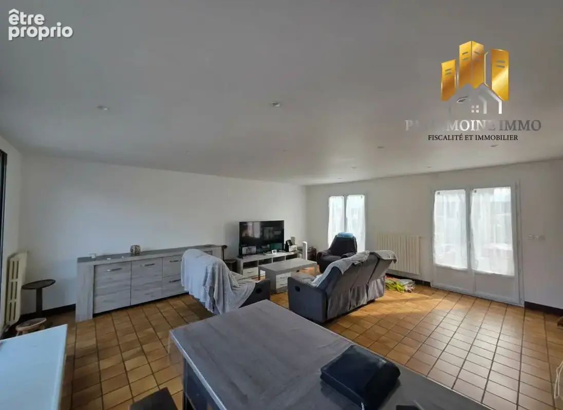 Maison 7 pièces 190 m² à vendre à Ecommoy (72220) - photo 5