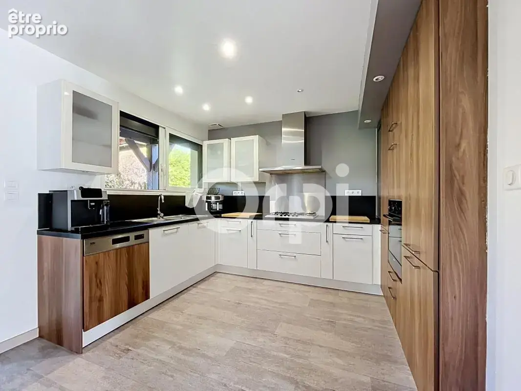 Maison familiale de 158 m² - À 2 min de Créavallée - photo 4