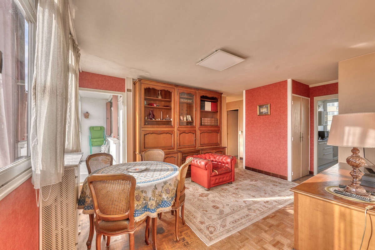 Appartement à YERRES