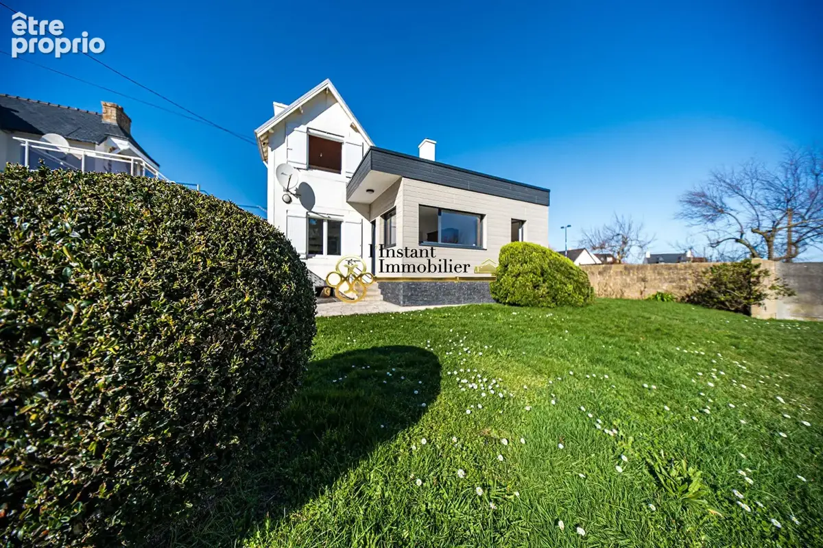 Maison à PLOUGASNOU