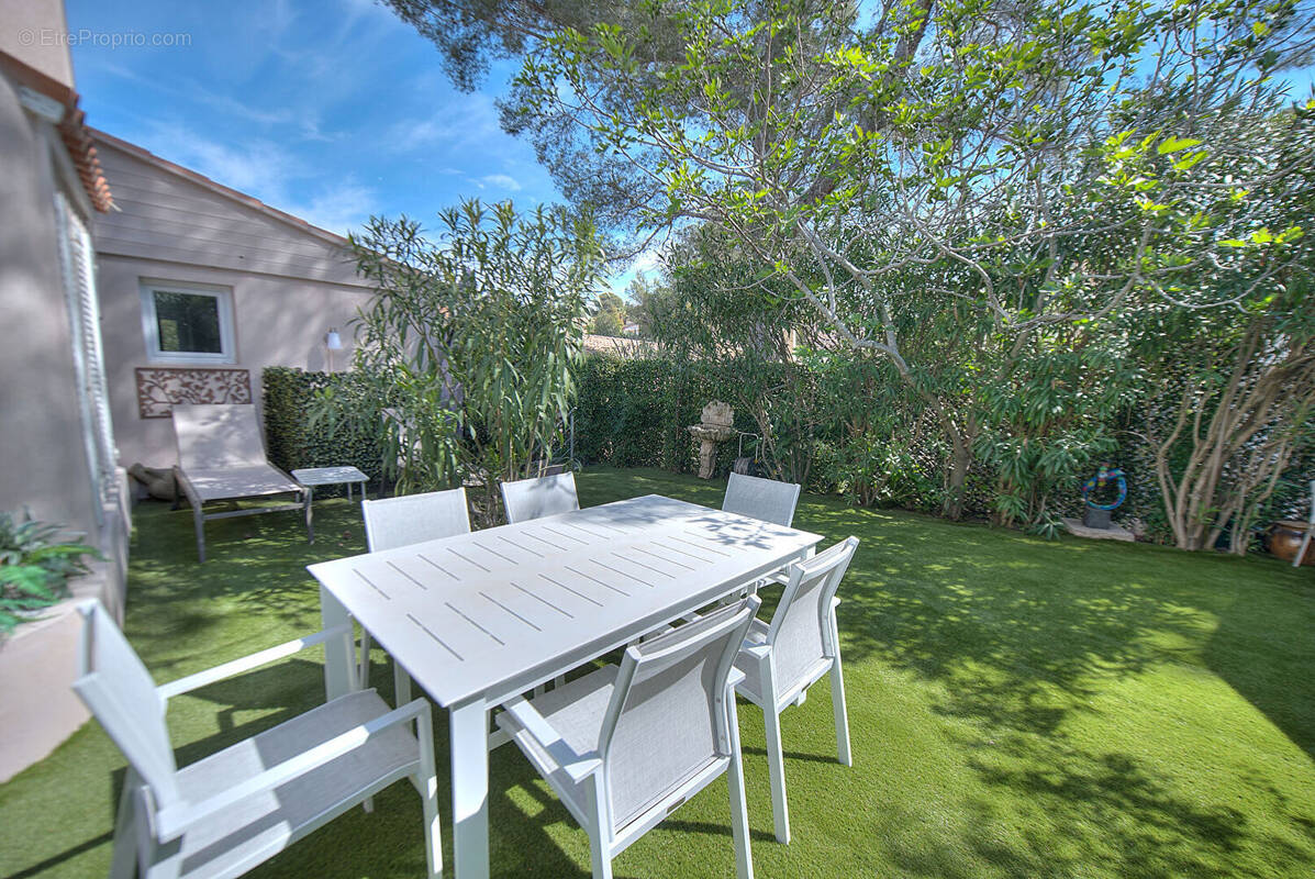 Maison à SAINT-RAPHAEL