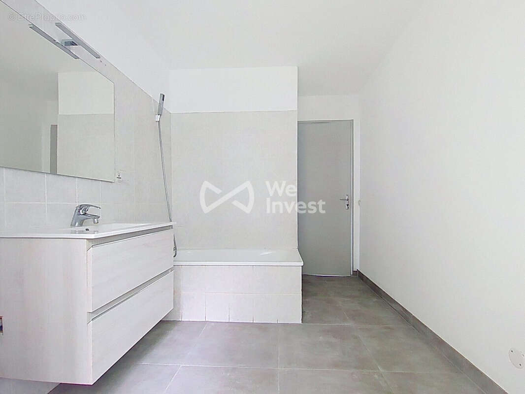 Appartement 91 m² à Irigny  - photo 5
