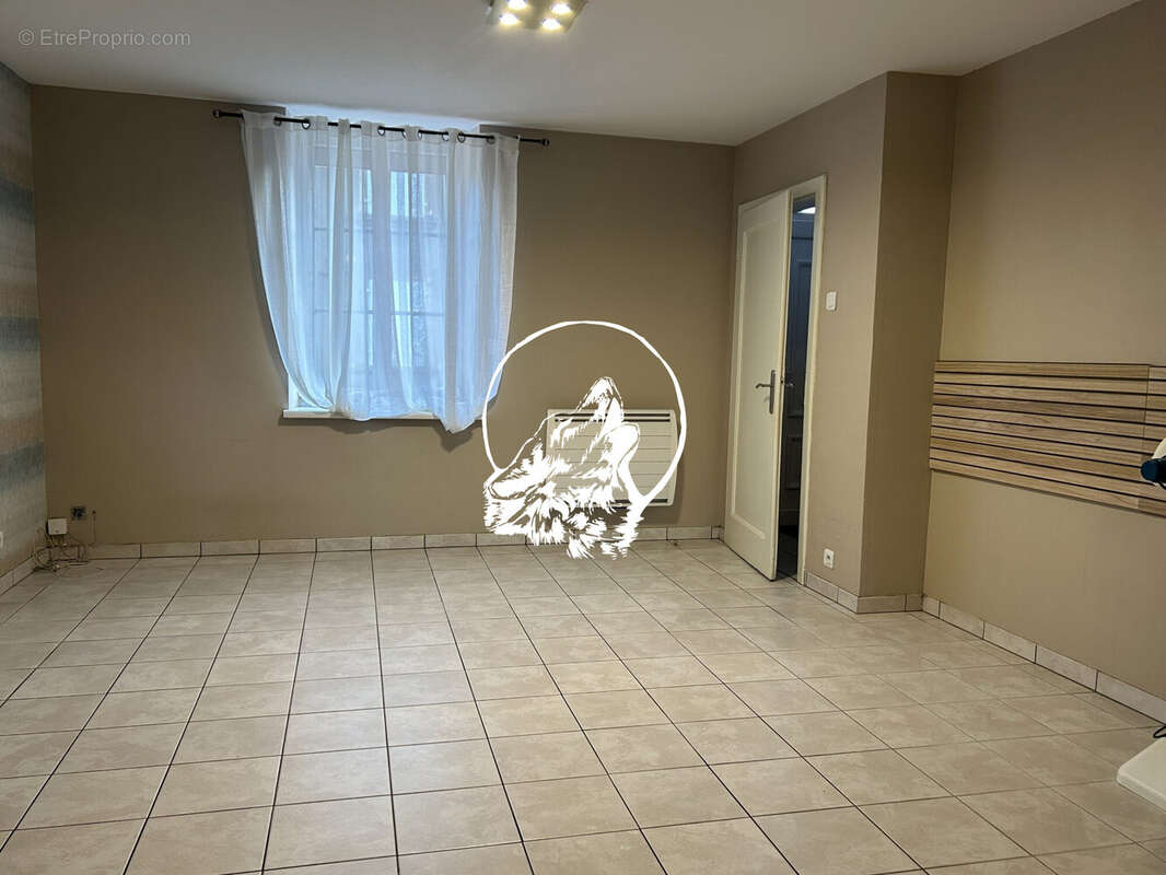 Maison à LONGEVILLE-LES-SAINT-AVOLD