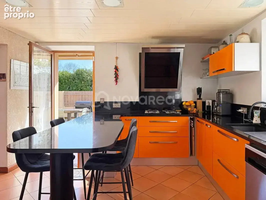 Propriété 7 pièces - photo 3