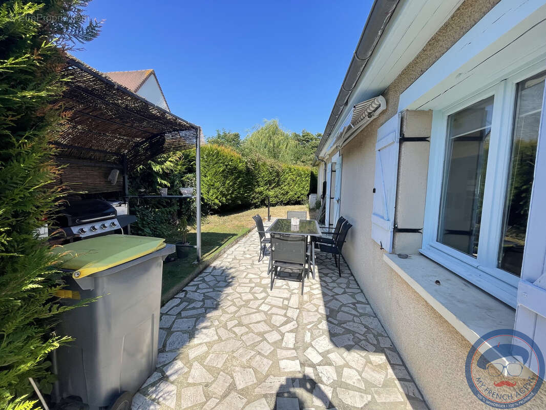Colleville montgomery (14 880) ensemble immobilier (2 maisons). - photo 2