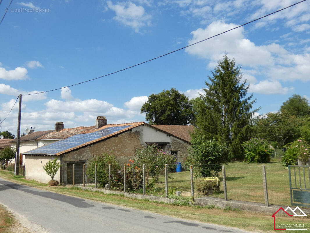 Maison à SAINT-PRIVAT-DES-PRES