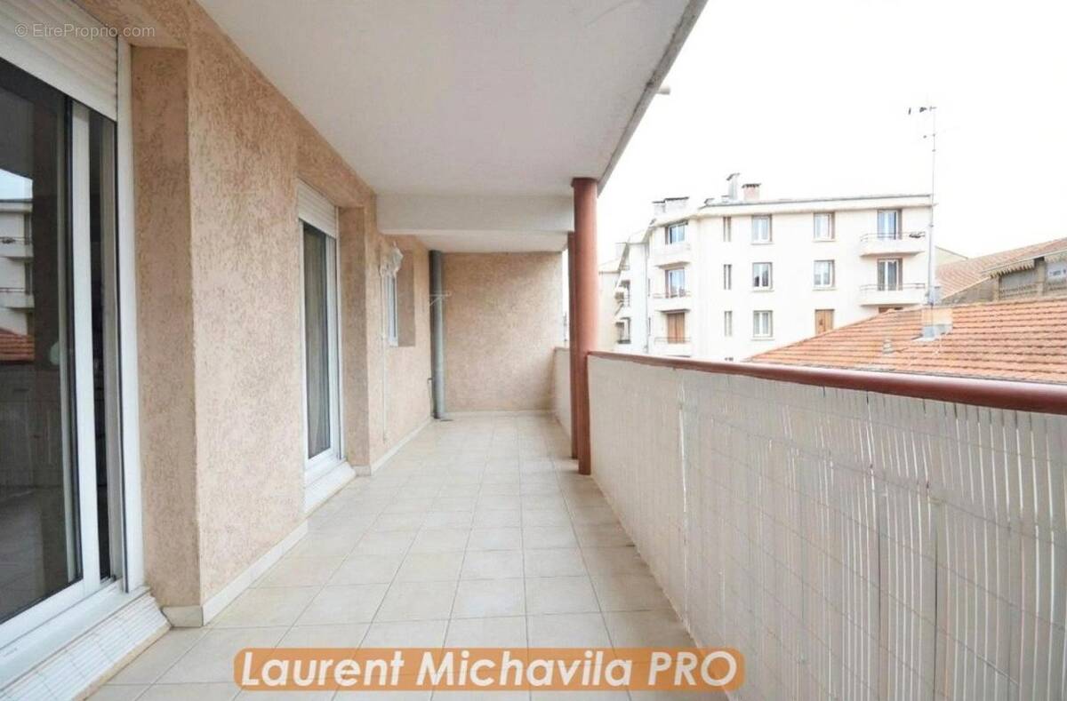Appartement à BEZIERS