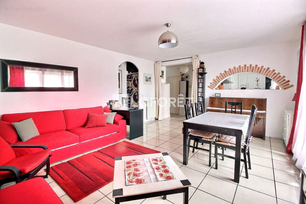 Appartement Gennevilliers 3 pièce(s) 77 m2 - photo 3