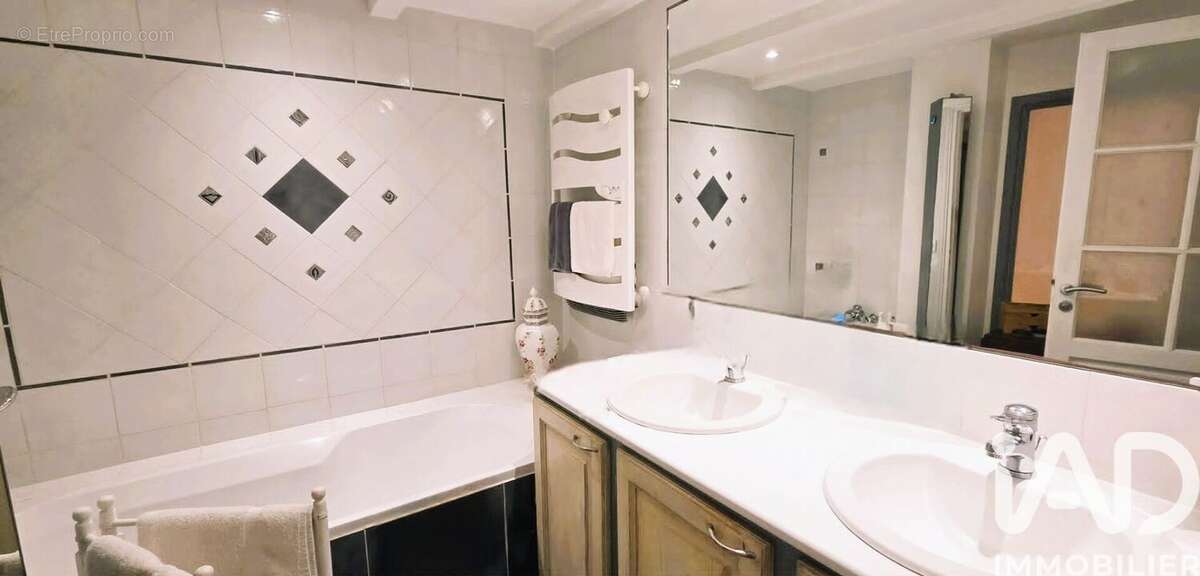 Photo 8 - Appartement à SAINT-RAPHAEL