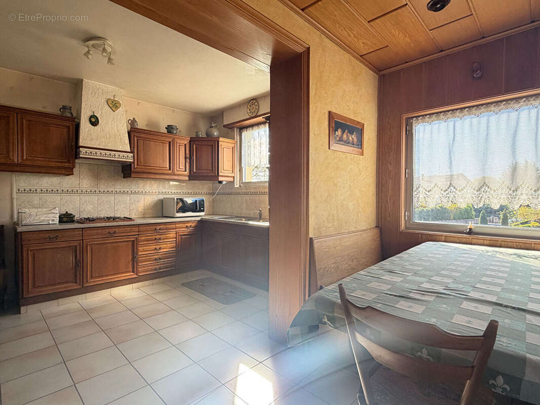 Krautergersheim - Maison familiale de caractère -135 m² sur 13 ares - photo 6