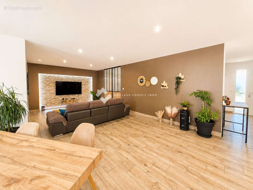 Maison 125 m² à Le Boulou  - photo 2