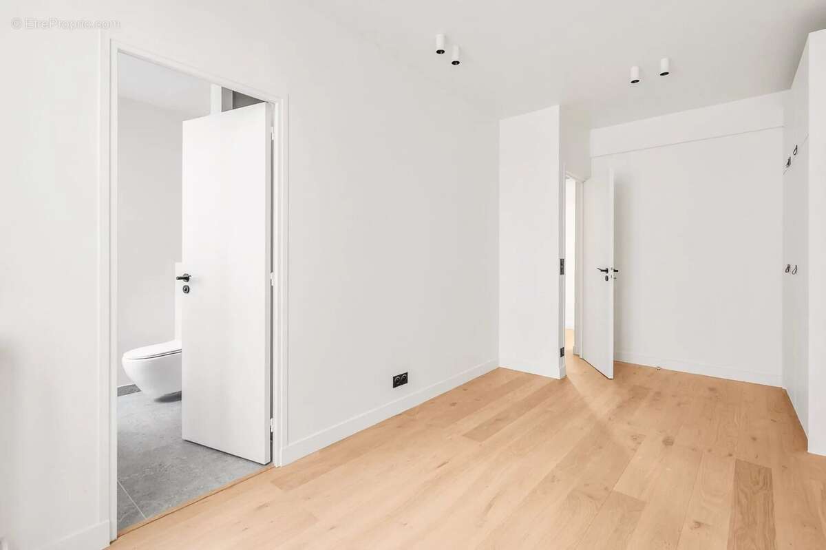Appartement à PARIS-9E