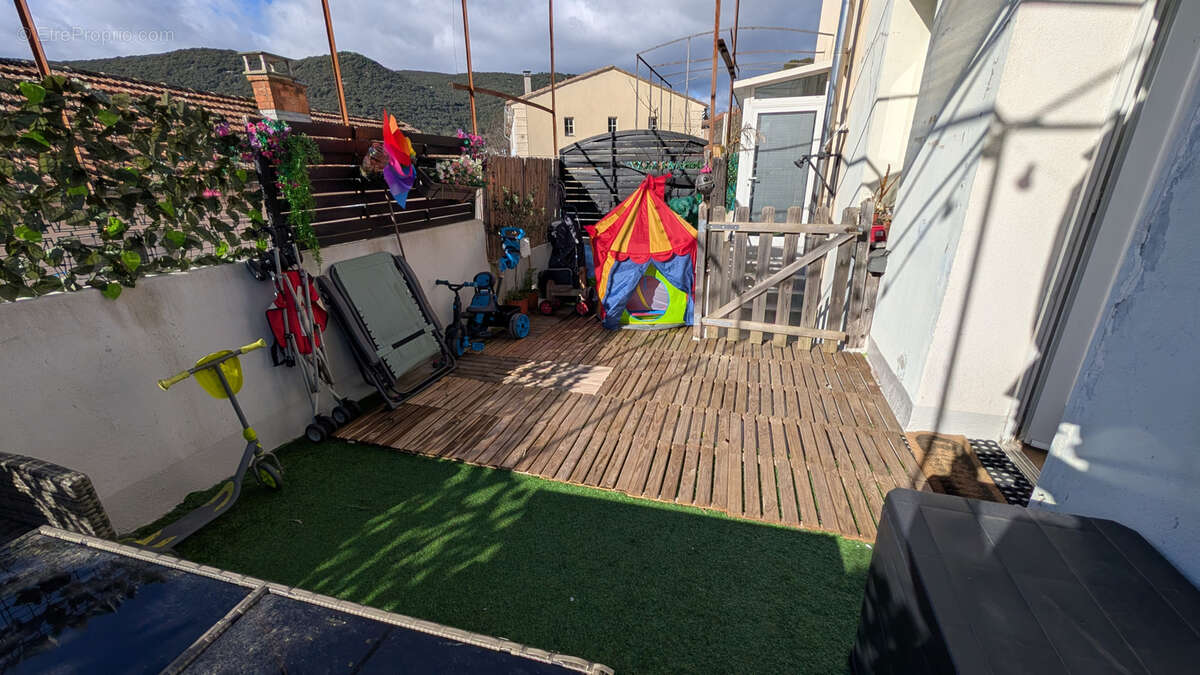 Appartement à GANGES