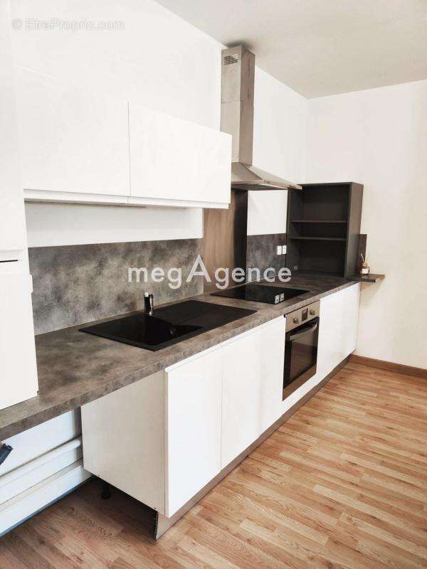 Maison à DECINES-CHARPIEU