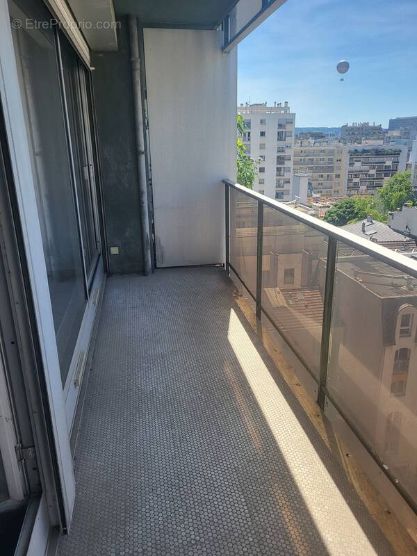 Appartement à PARIS-15E