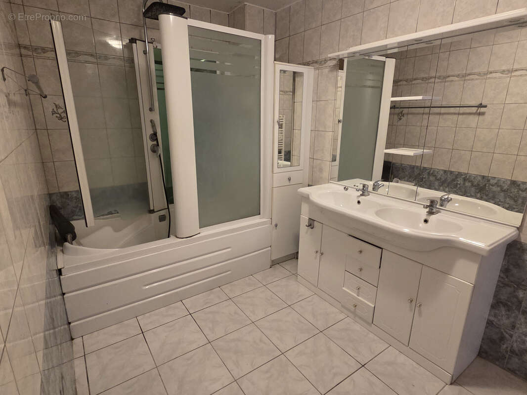 Appartement à LES FOURGS