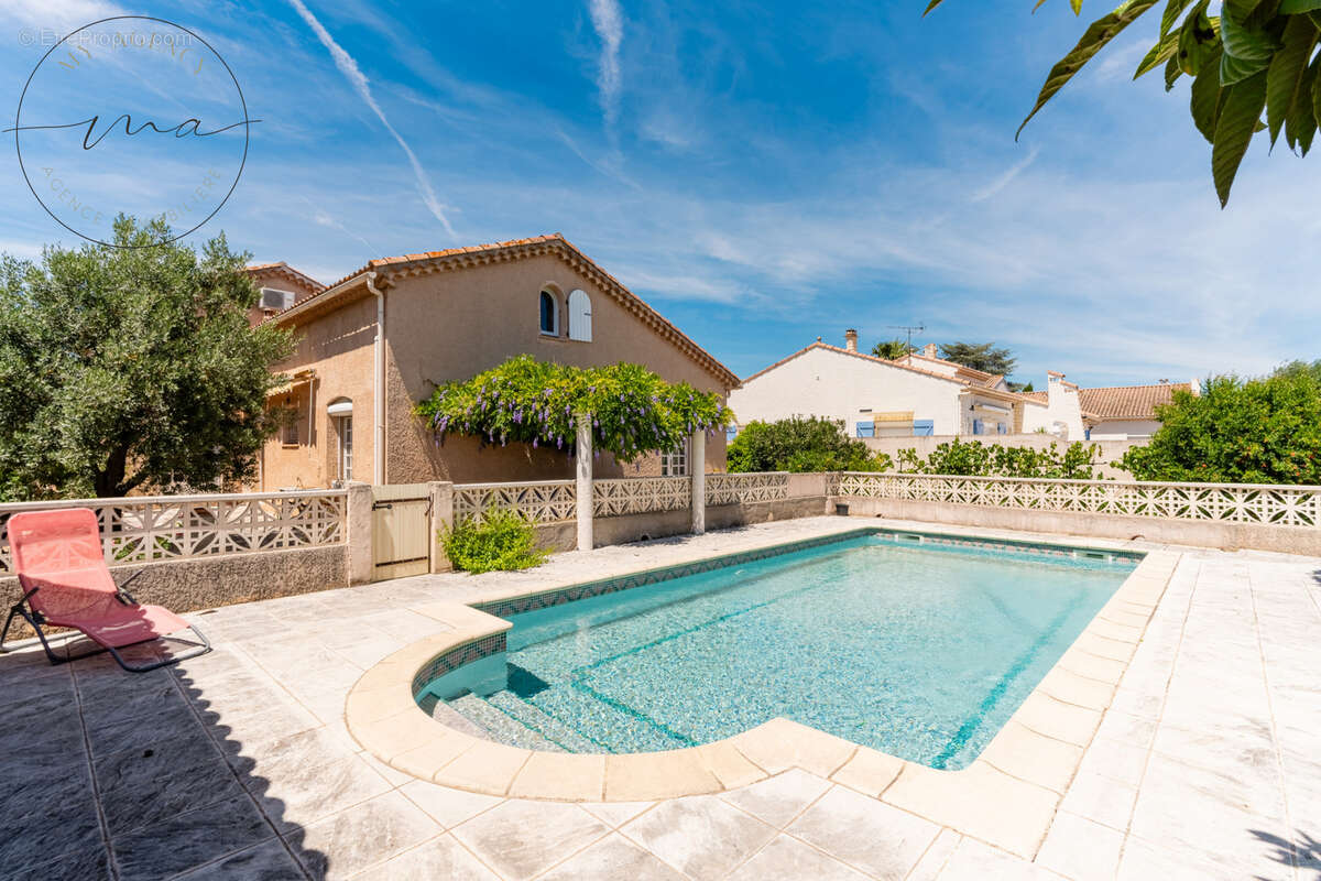 Lignan-sur-Orb   Maison de caractère 215 m2, 5 chambres, piscine, terrain 983 m2 - photo 10