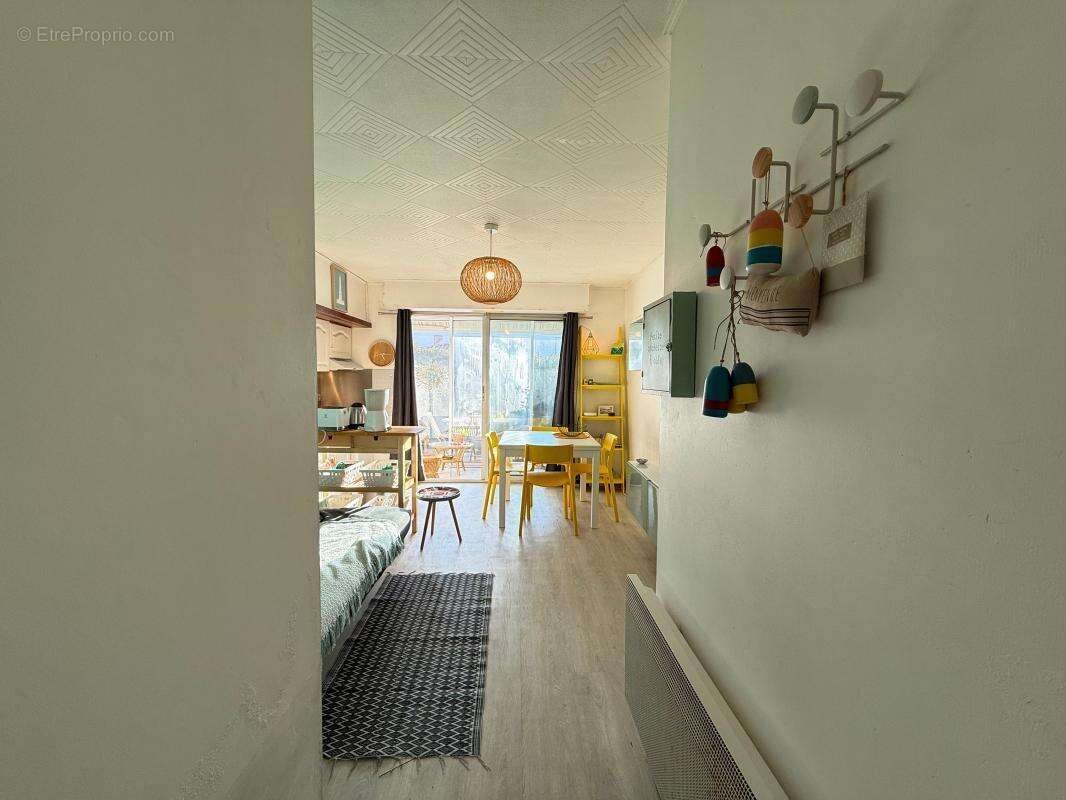 Appartement à VAUX-SUR-MER