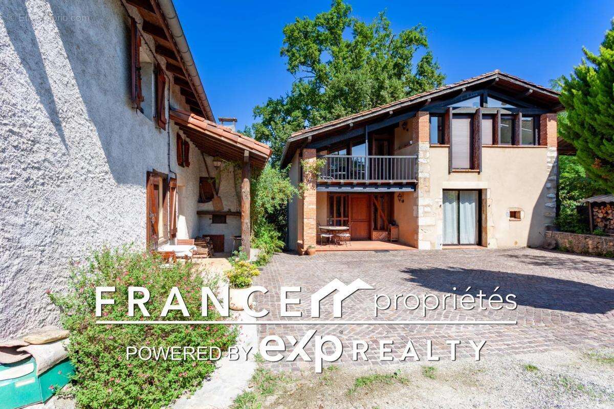 Maison à SALIES-DU-SALAT