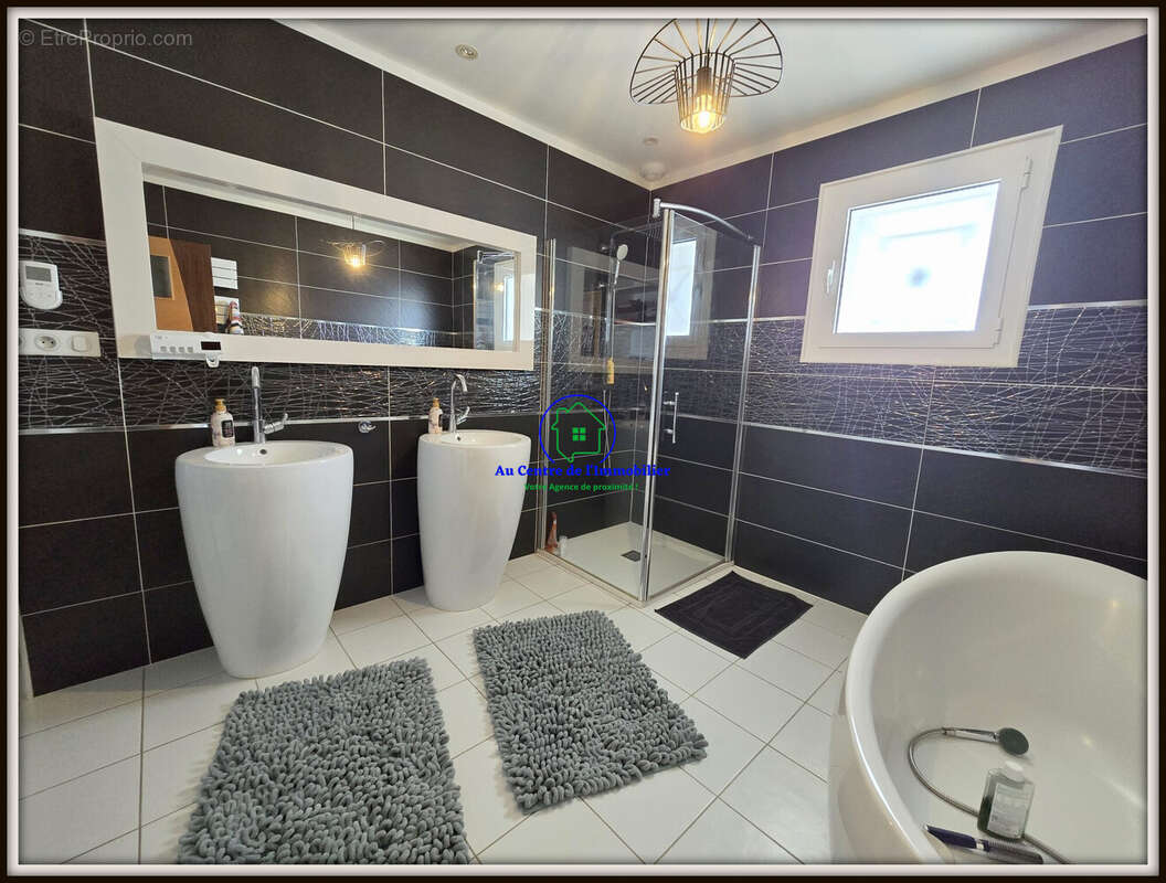 Maison 191 m² à Foulayronnes  - photo 9