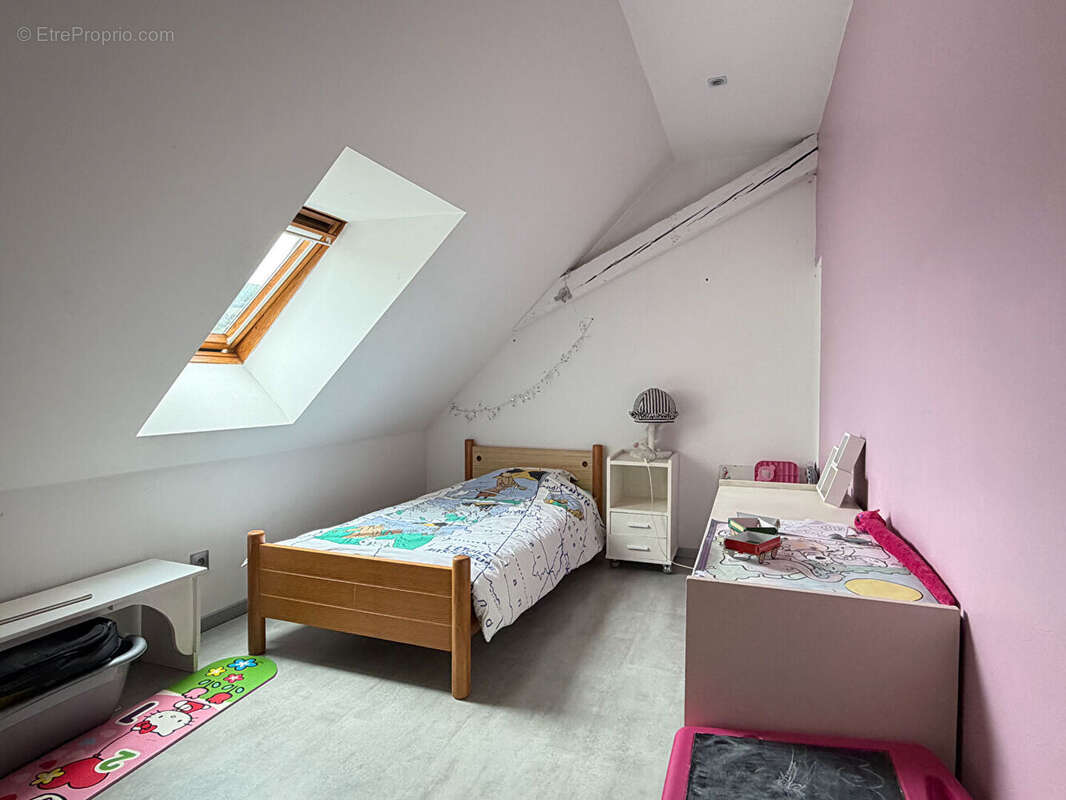 Appartement 3 pièces 65 m2 habitables - 88 m2 au sol - photo 9
