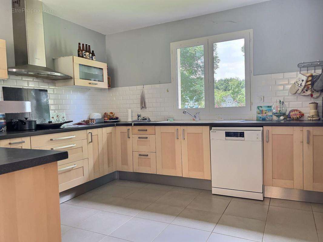 Maison à LABASTIDE-SAINT-PIERRE