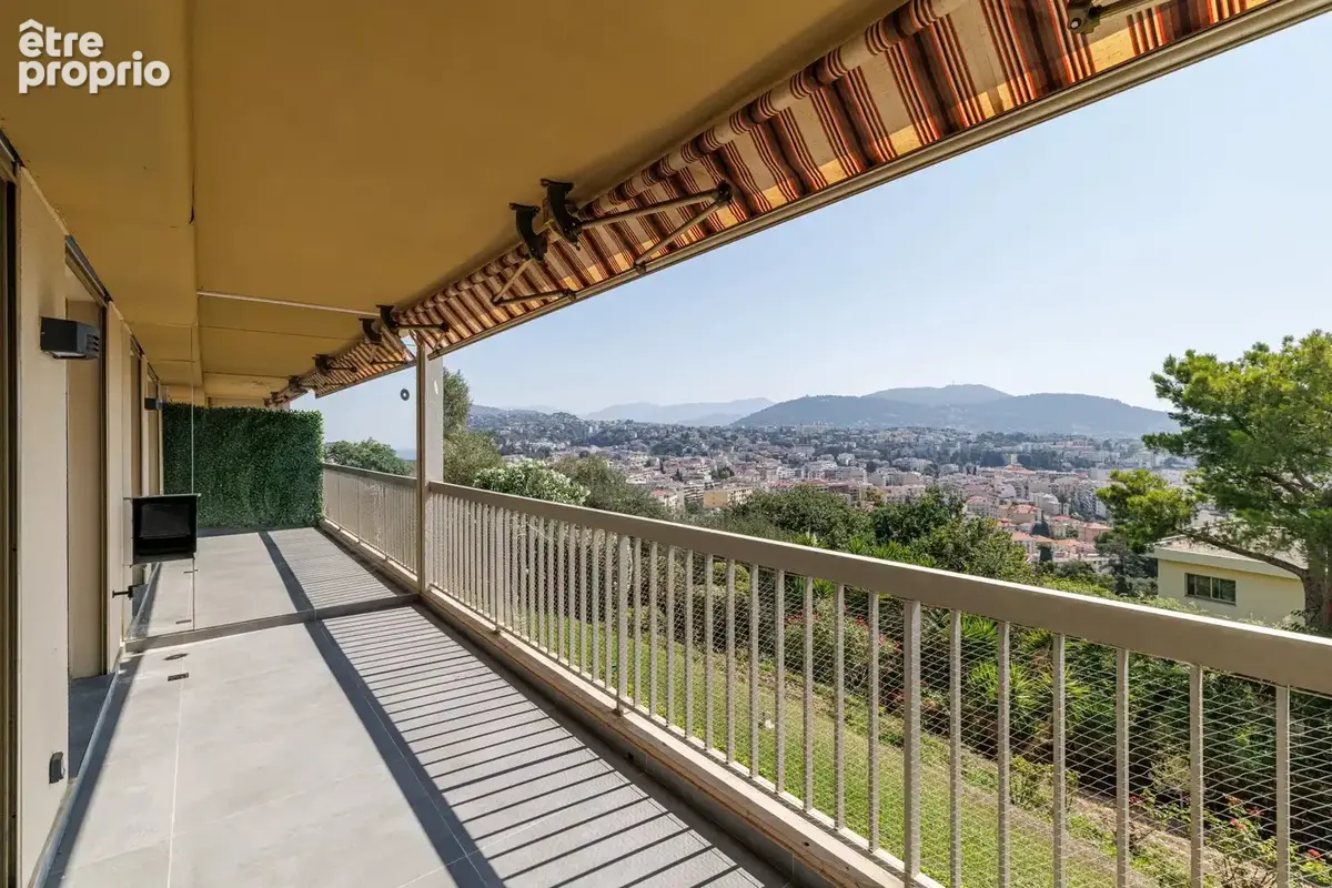 3 pièces avec vue mer, deux terrasses, garage, cave et piscine – Nice Pessicart - photo 14