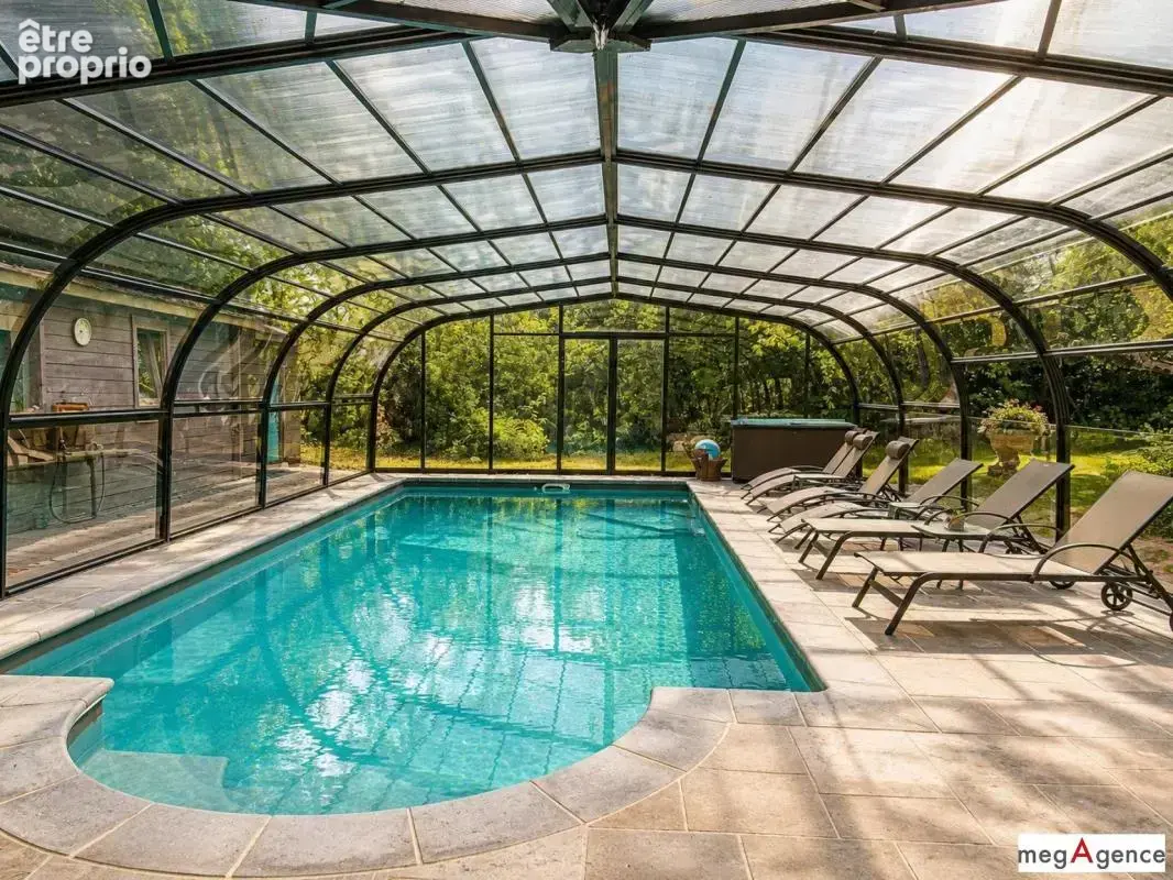 Propriété de caractère à Florac – Magnanerie du XIXᵉ siècle, parc arboré, piscine et dépendances - photo 3